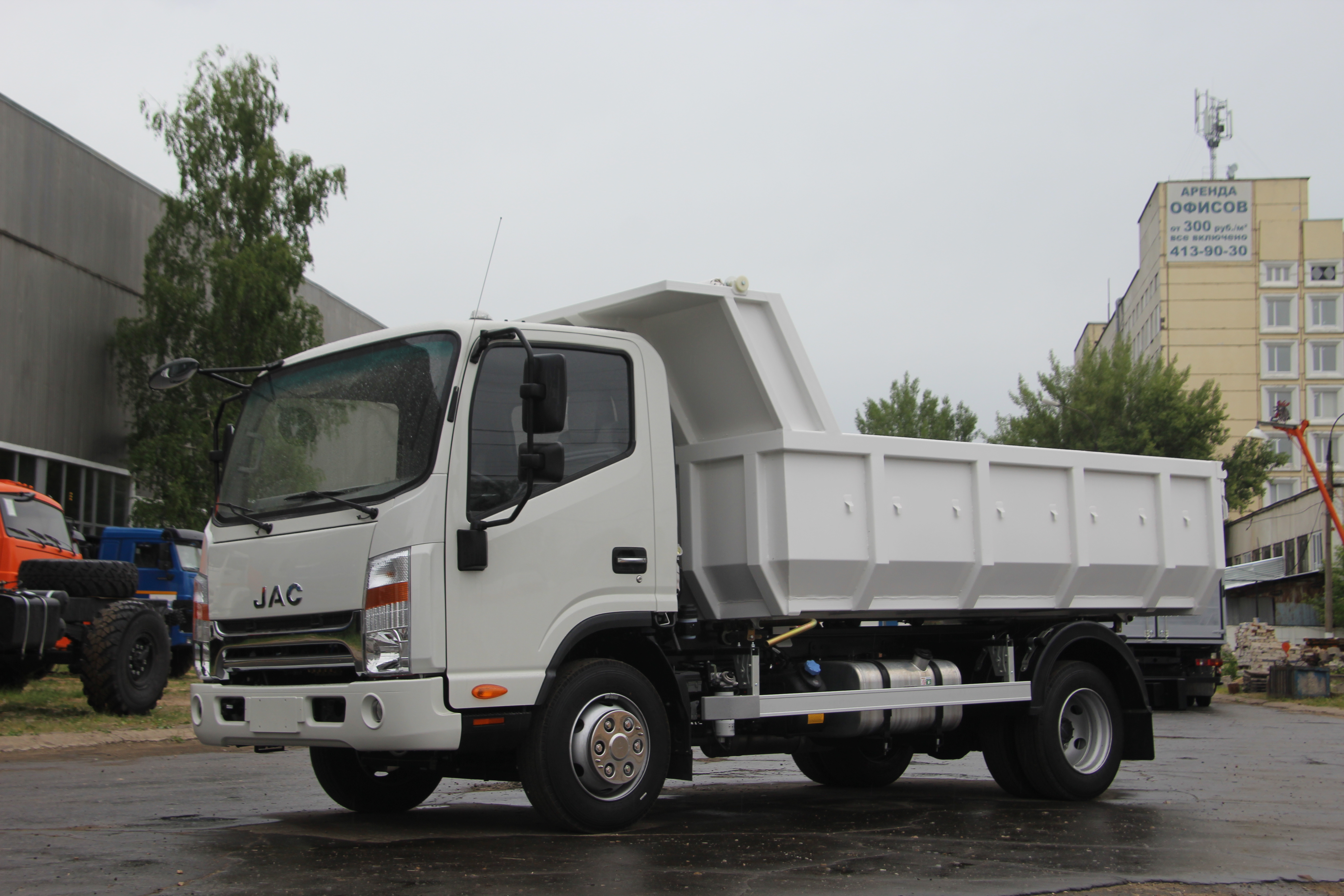 Самосвал JAC N-350