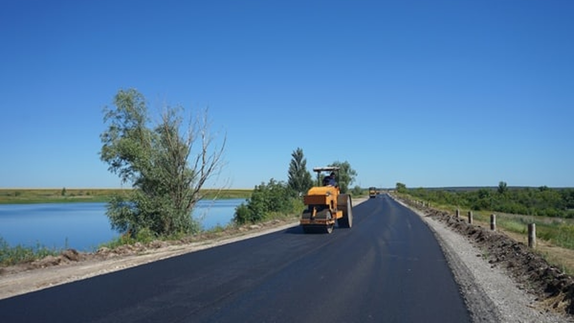 автодорога Калининск – Свердлово – Колокольцовка – Кленовка