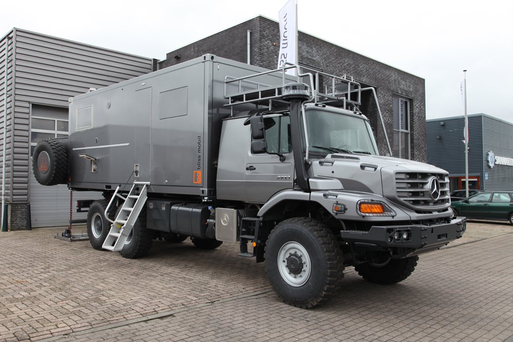  Mercedes Benz Zetros