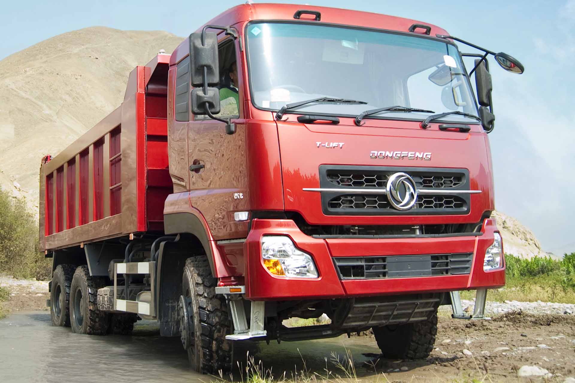 Самосвал Dongfeng КС 6x4