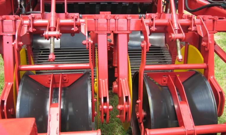 Картофелеуборочный комбайн