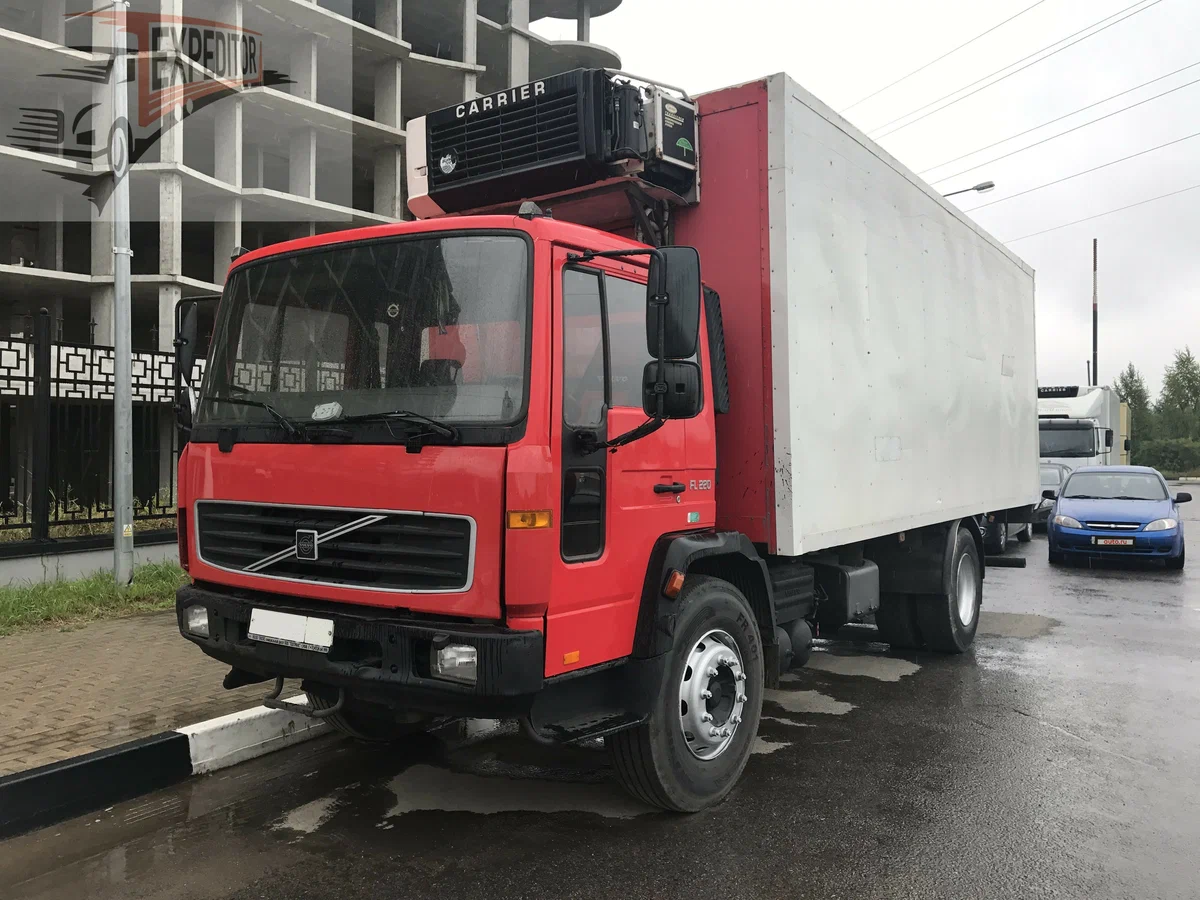 Грузовик Volvo FL7