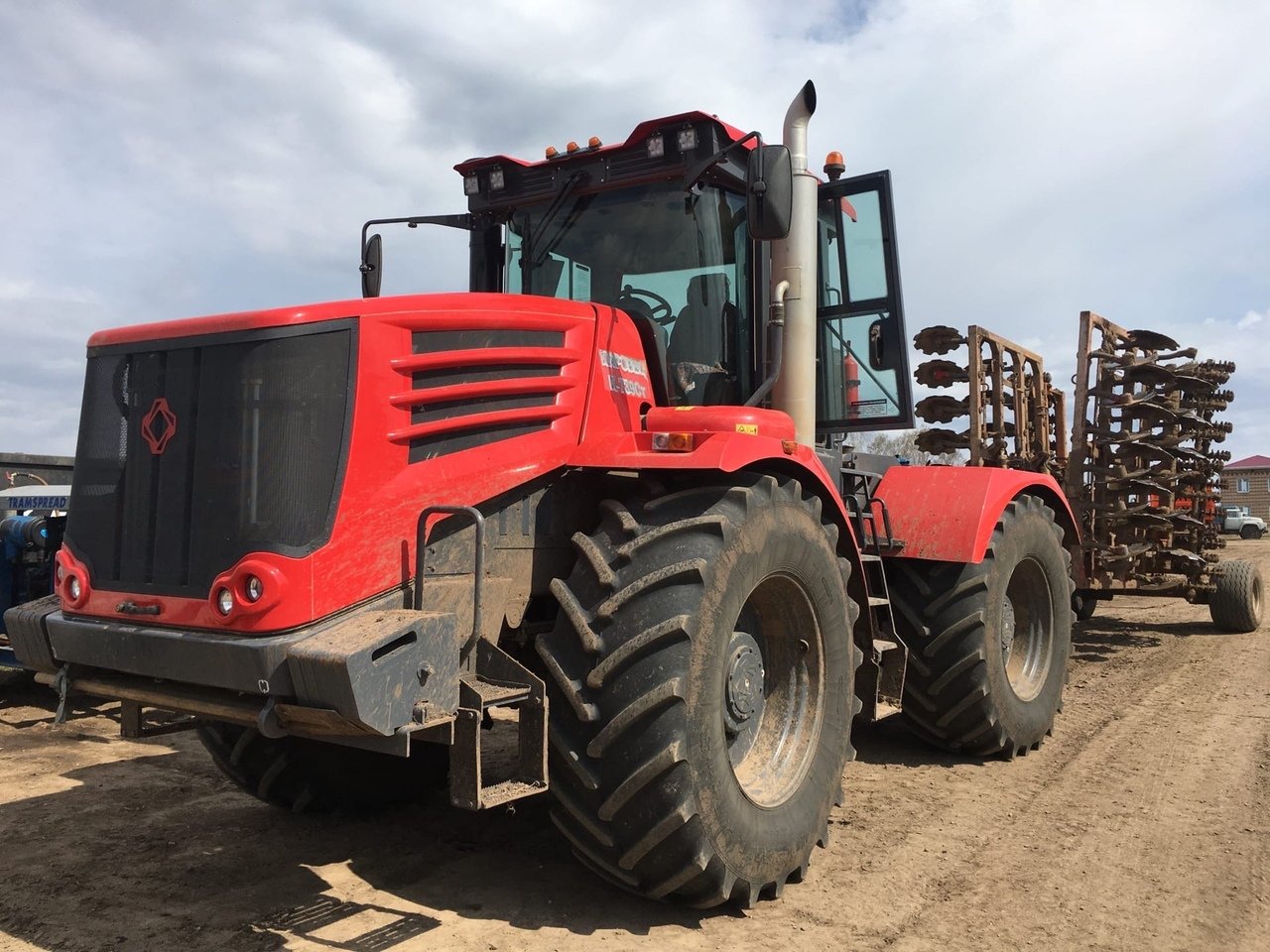 Тракторы Кировец 