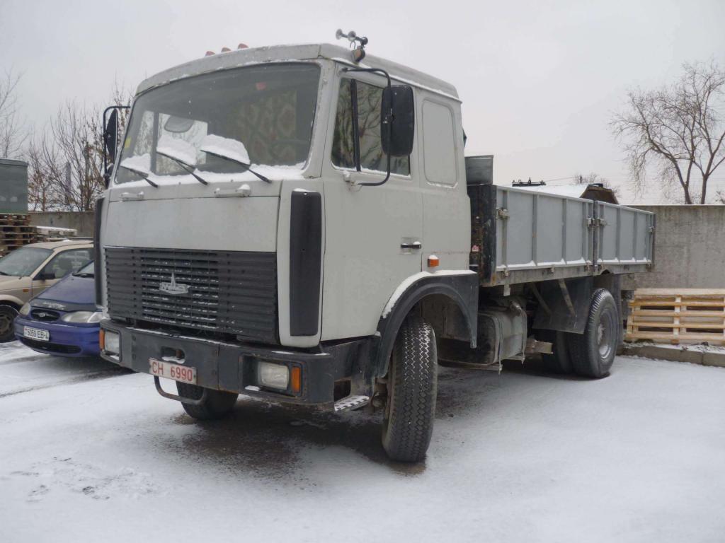 Грузовик Маз 5337