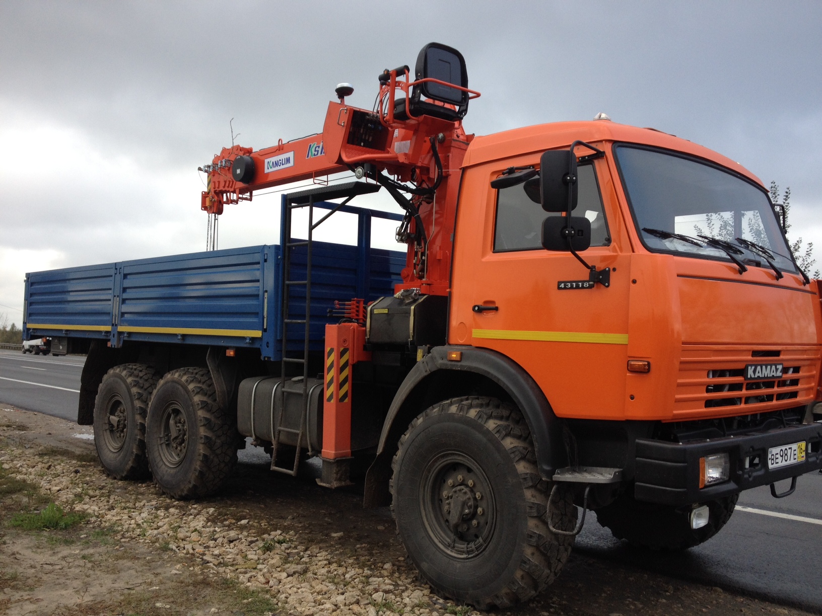 КамАЗ-43118