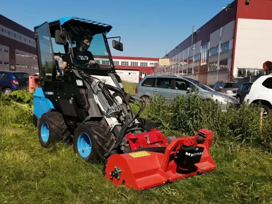 Трактор-погрузчик Митракс МП635