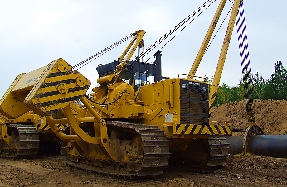  Трубоукладчик Komatsu