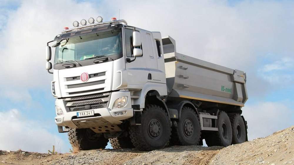 Татра Феникс