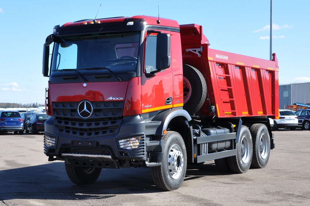 Мерседес-Бенц Арокс