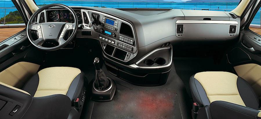 Магистральный тягач Hyundai Xcient