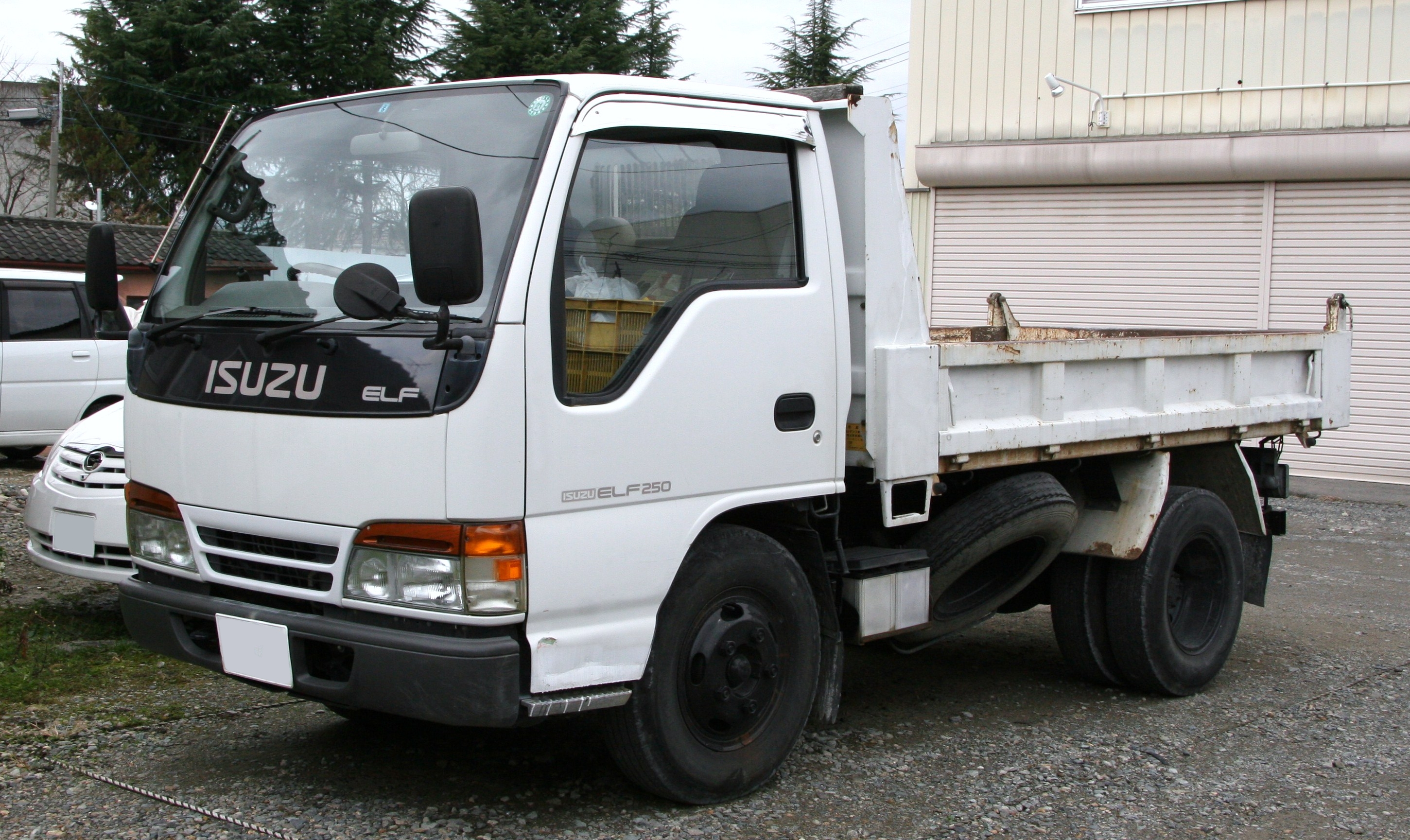 Isuzu