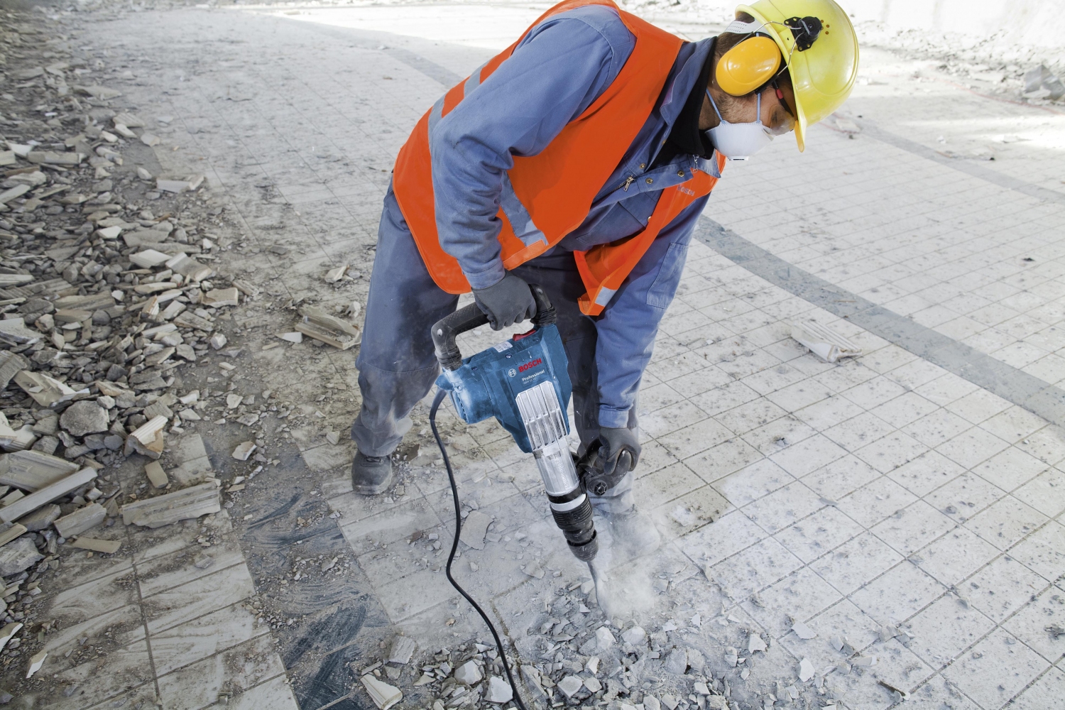 Бетонолом - разновидности, принцип работы