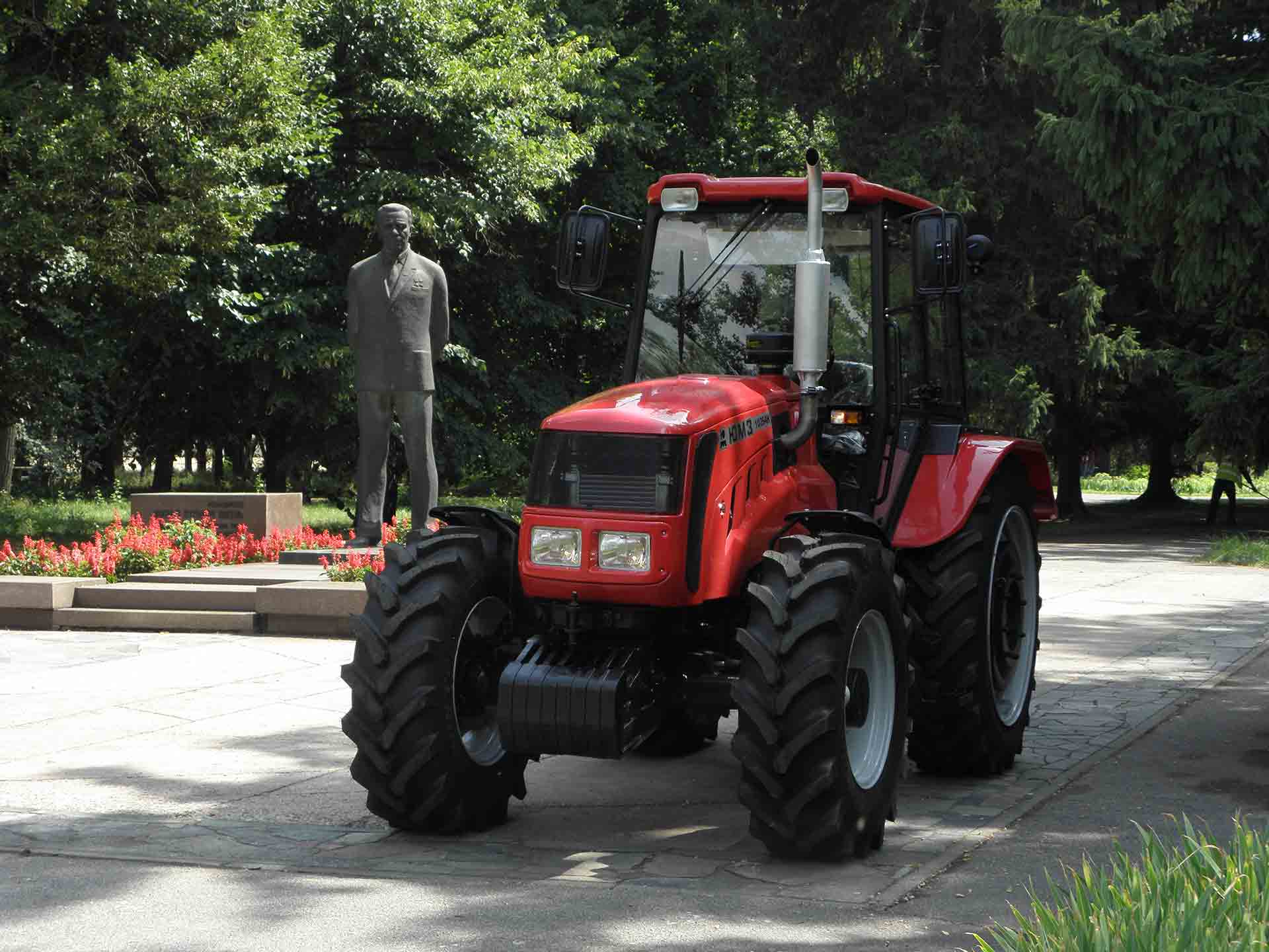 Трактор ЮМЗ 10264Н