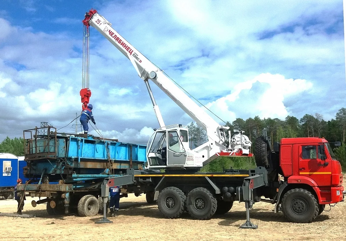 Автокран КС 55732