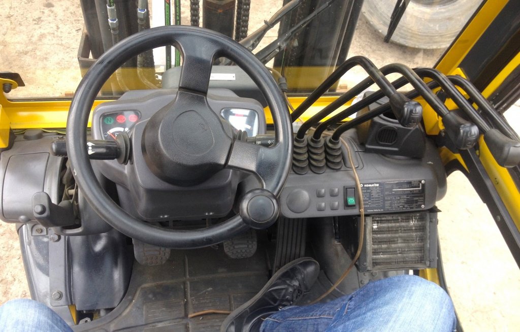 Вилочные погрузчики Komatsu