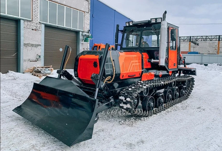Гусеничный трактор ТЛС-5 Барнаулец