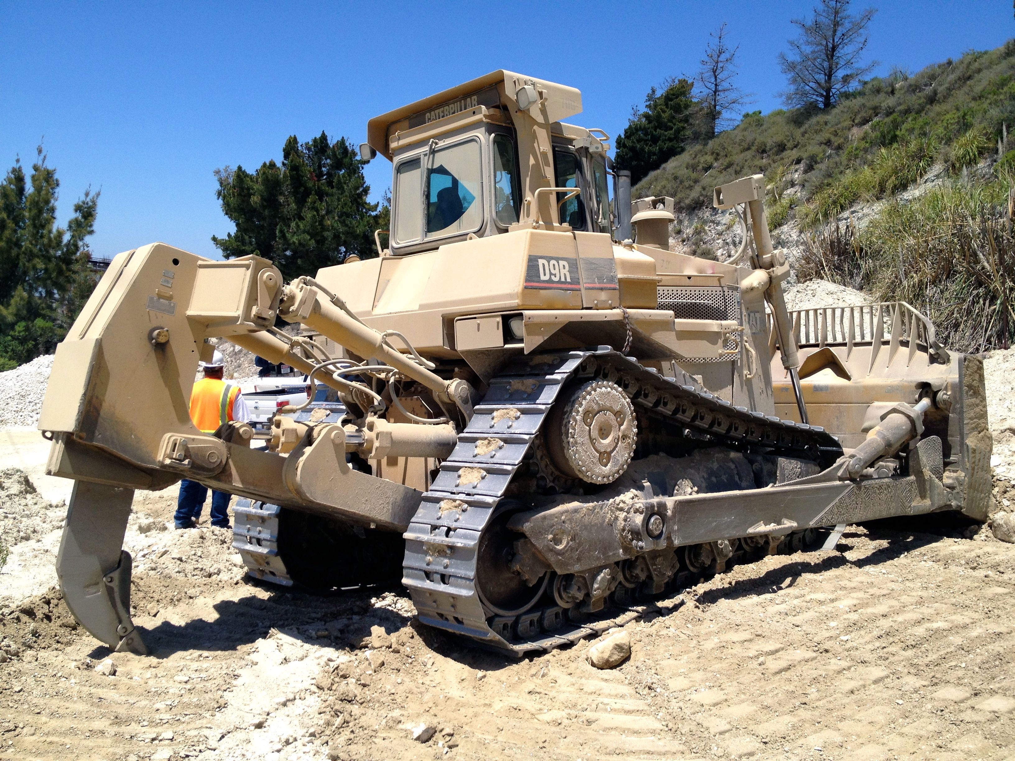 Бульдозер Сaterpillar D9R