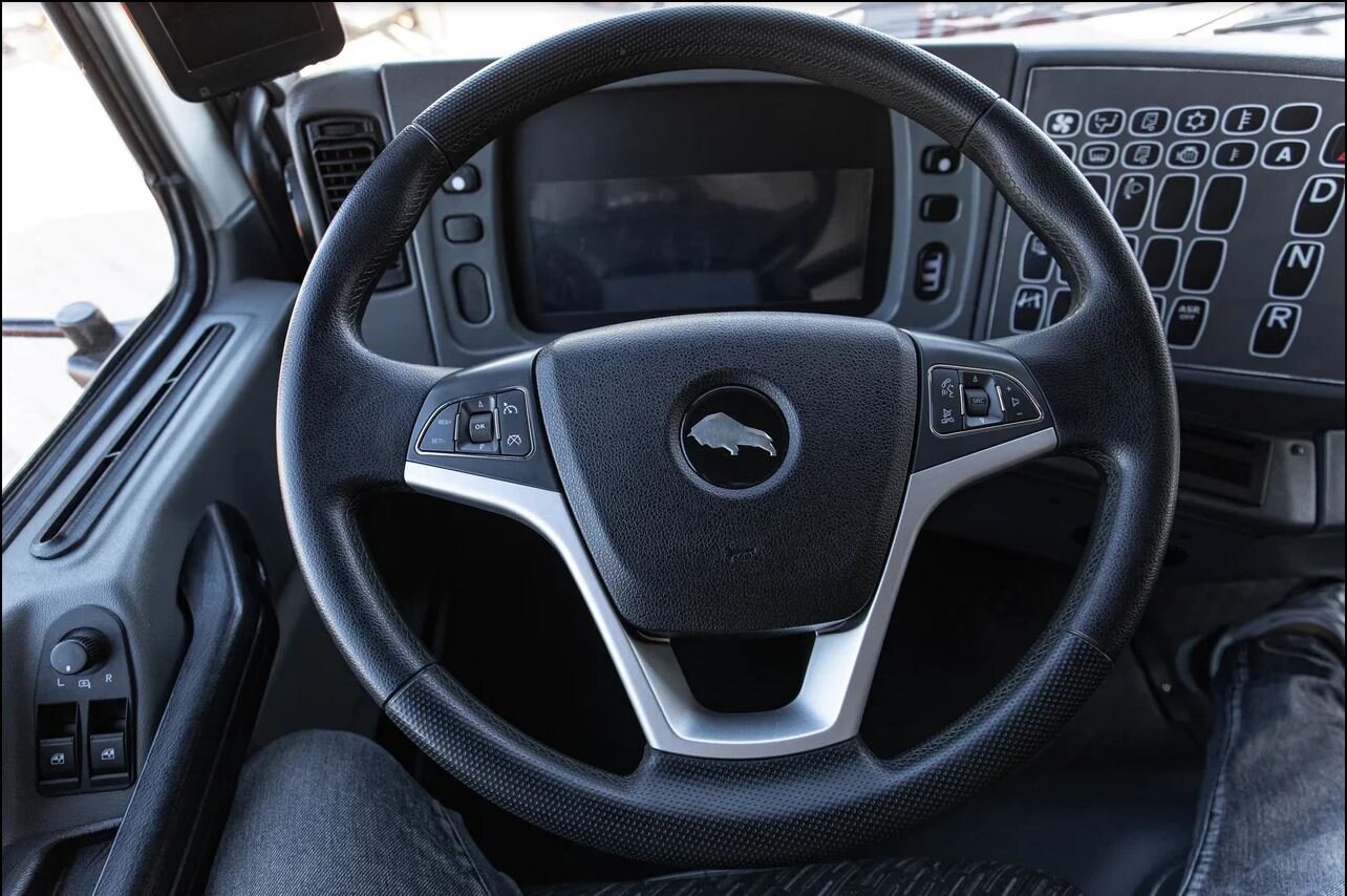 Электрогрузовик МАЗ-4381ЕЕ