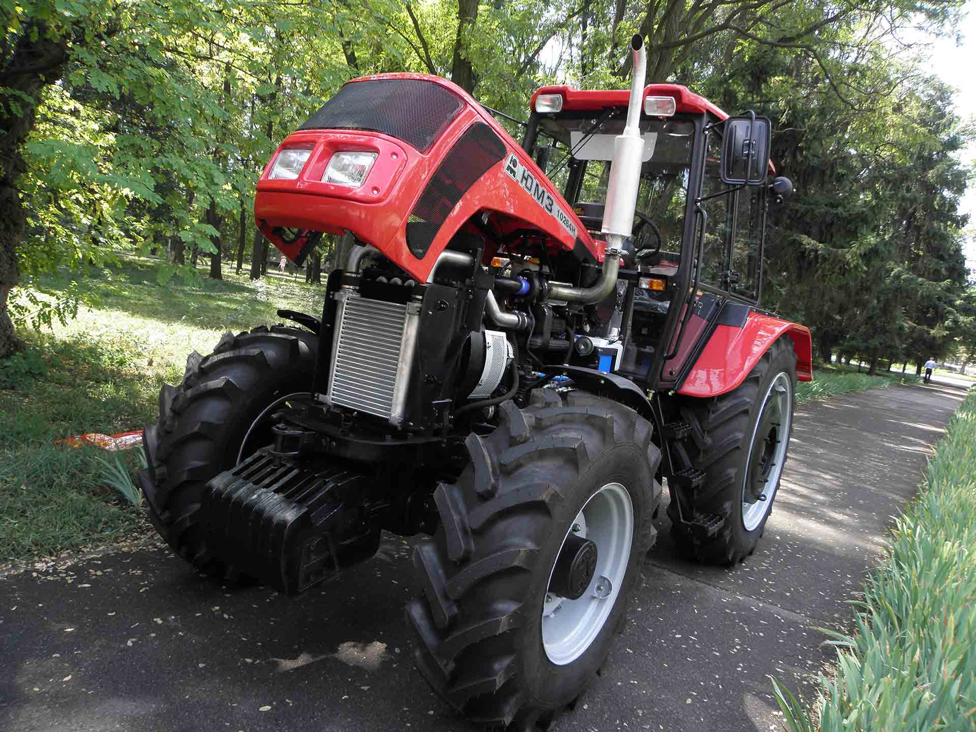 Трактор ЮМЗ 10264Н