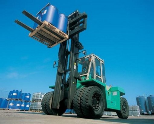 Вилочные погрузчики Mitsubishi FD 90K