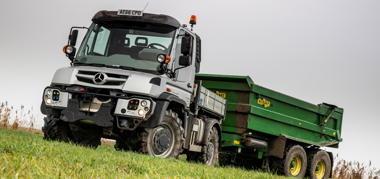 Mercedes-Benz Unimog