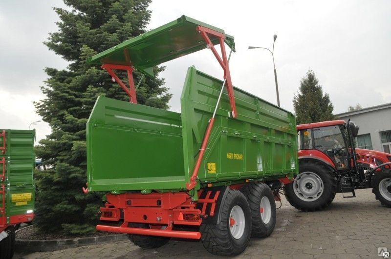 Грузовики-щеповозы