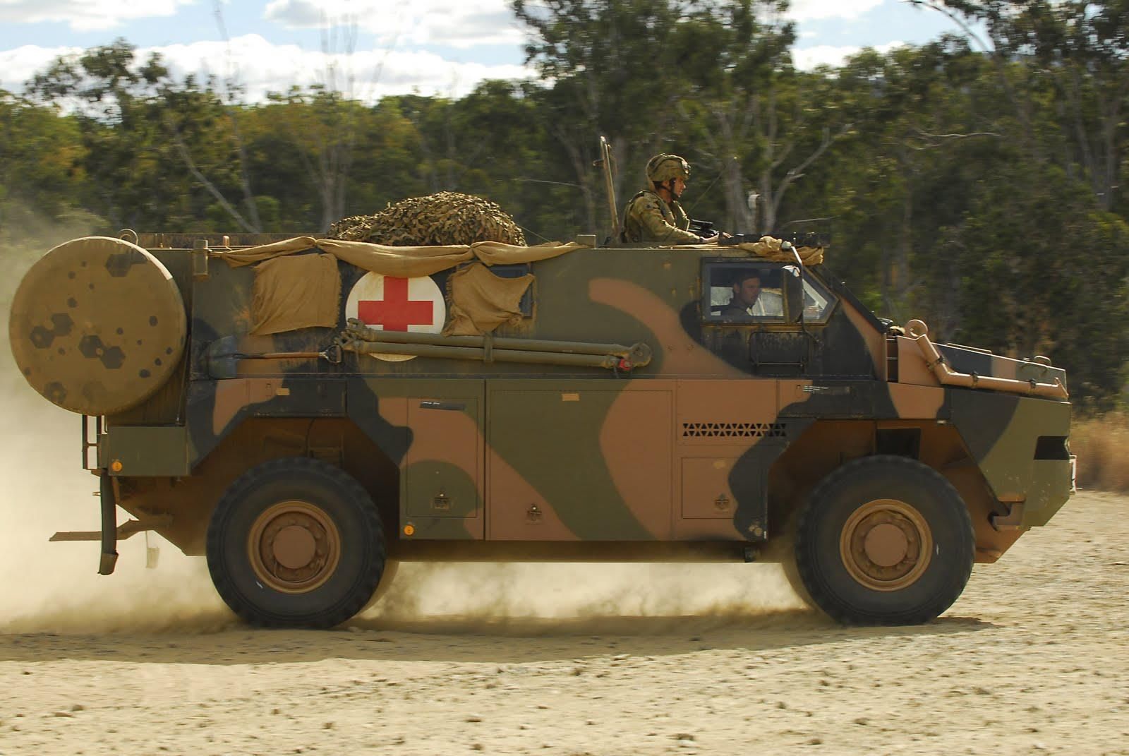 БТР Бушмастер