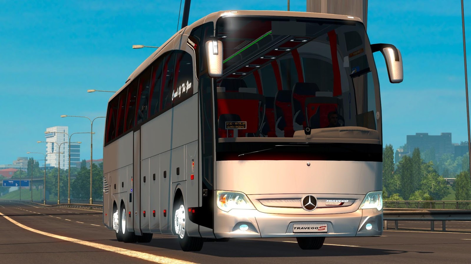 Mercedes-Benz Travego М