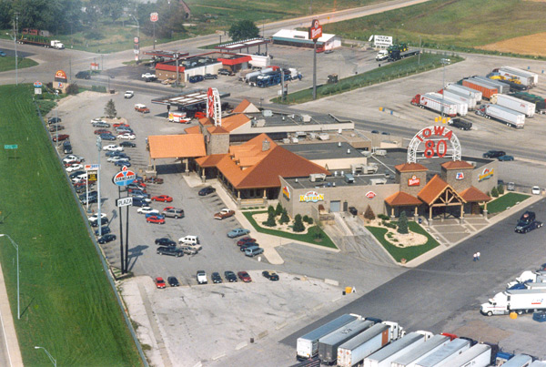 Стоянка (паркинг) для дальнобойщиков