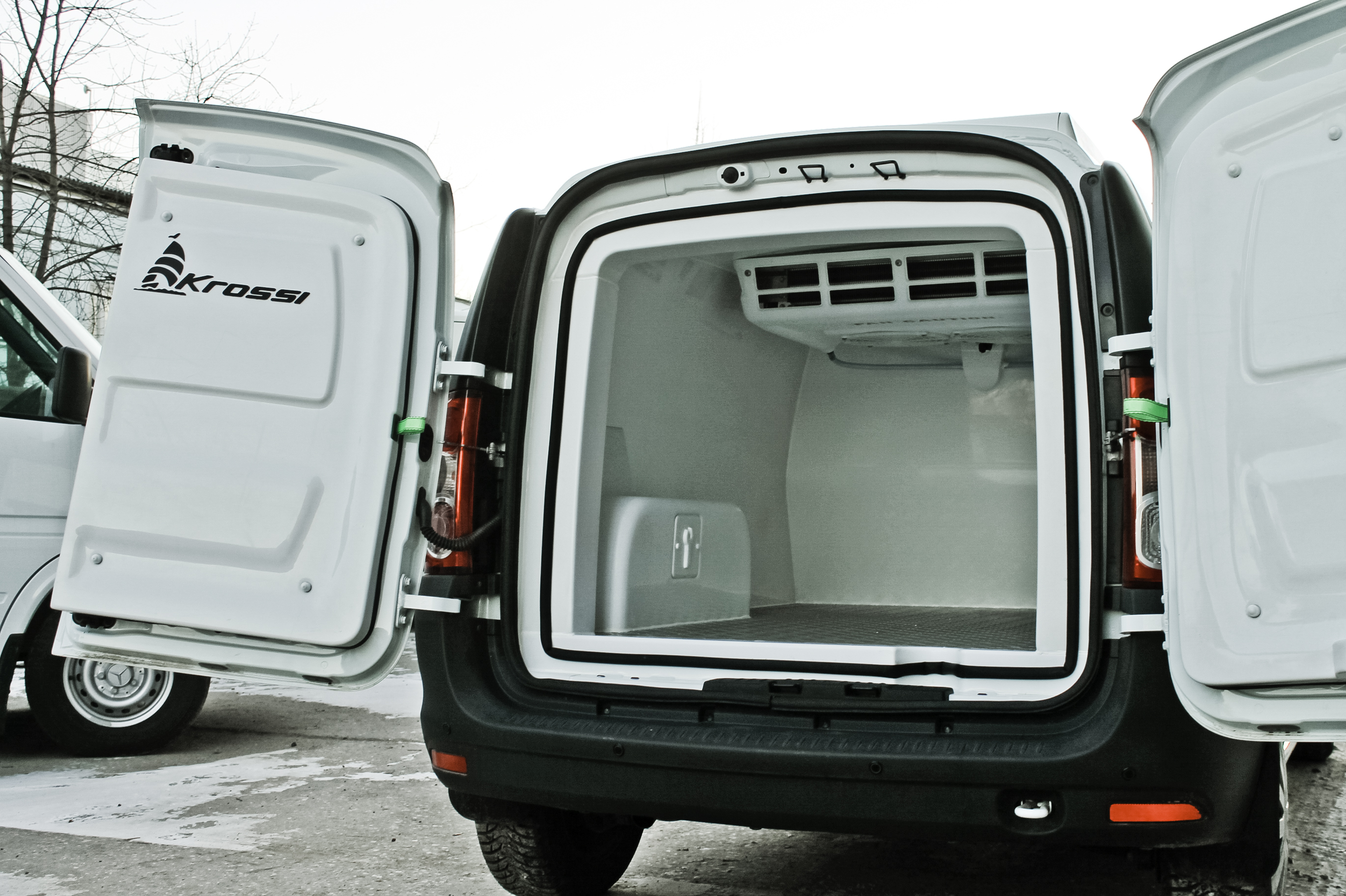 Lada Largus рефрижератор