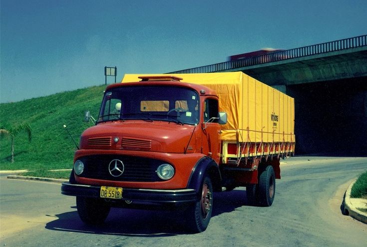 Мерседес-Бенц