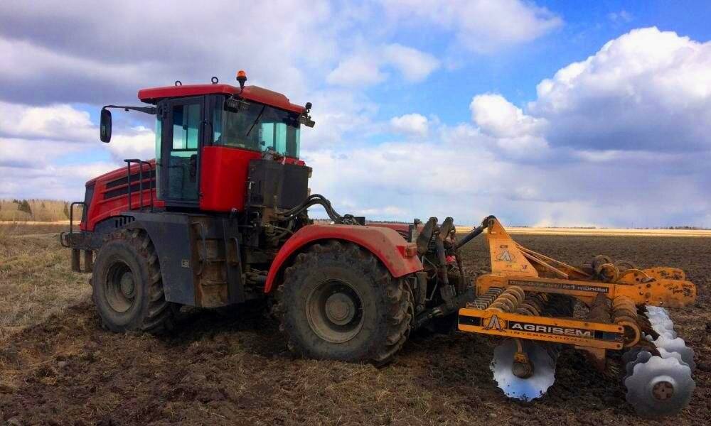 Трактор «Кировец» К-525