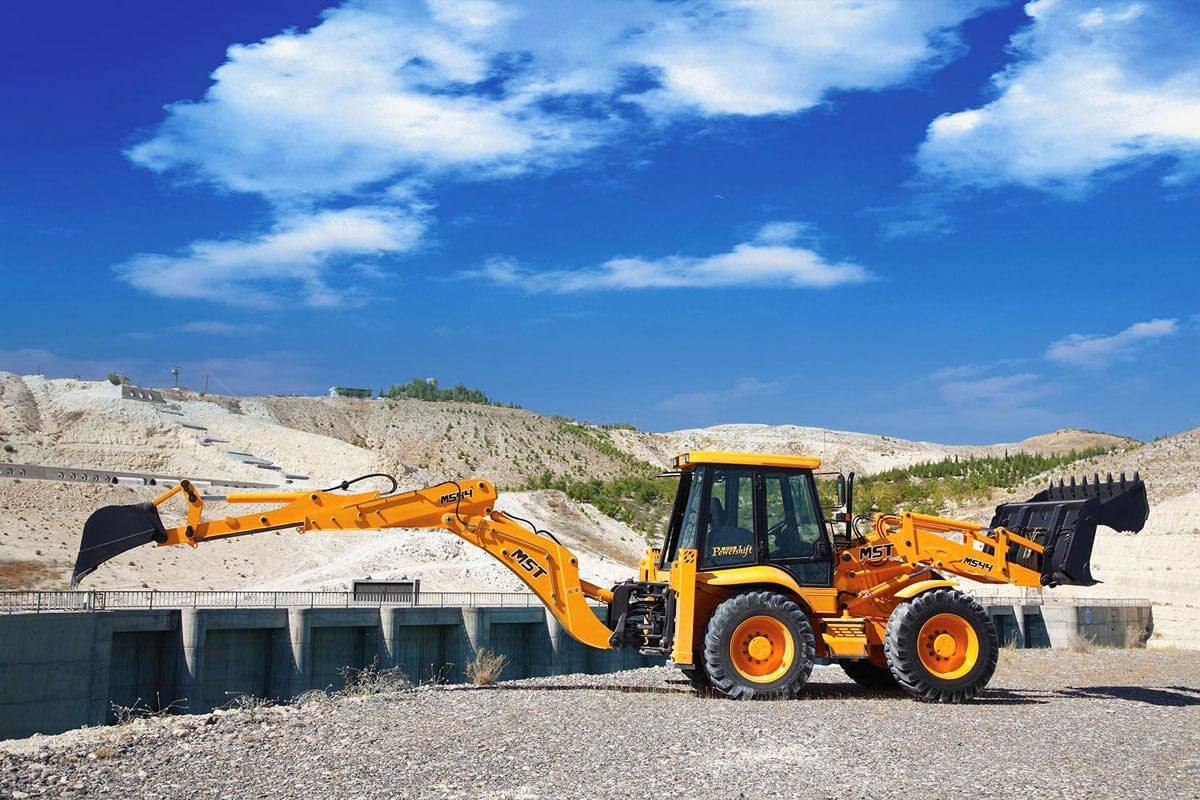 Экскаваторы-погрузчики MST