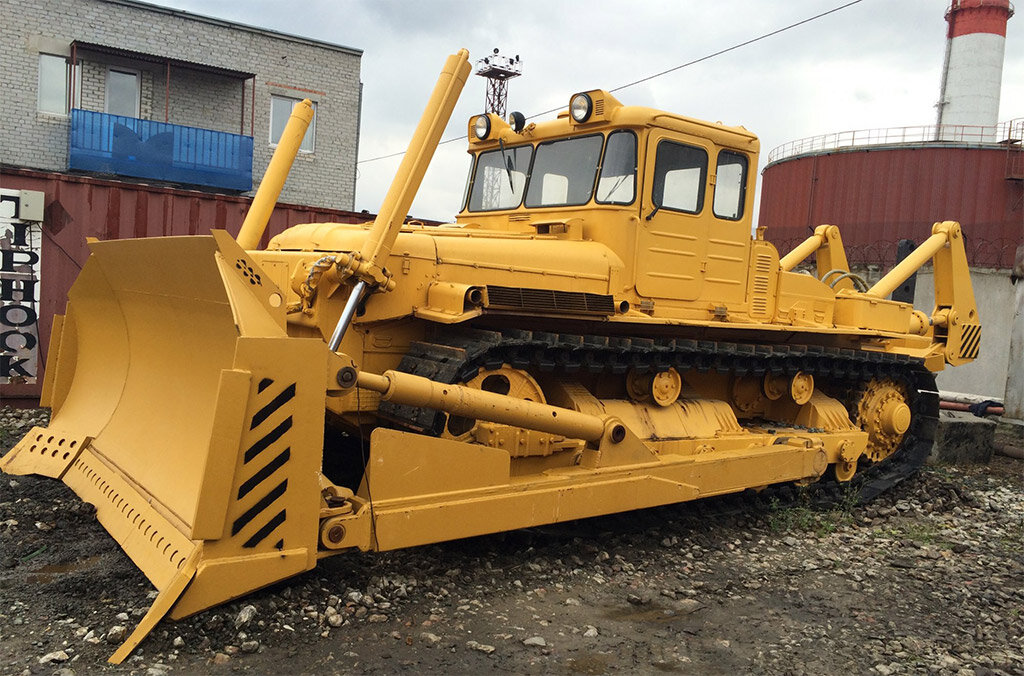 ДЭТ 250, энергонасыщенный трактор