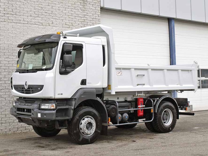 Самосвал Renault Kerax