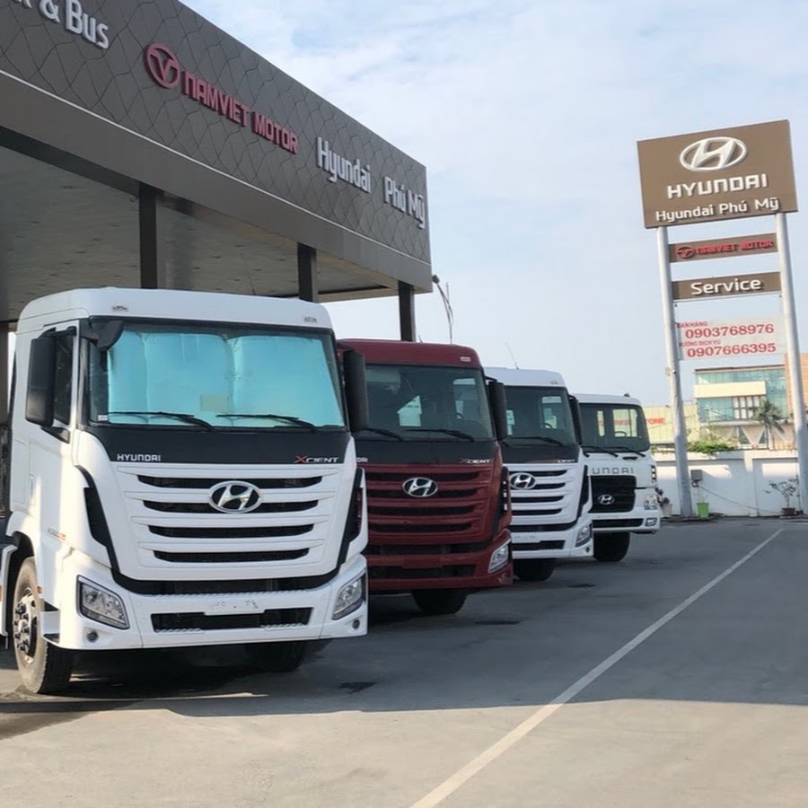 Самосвал Hyundai Xcient 6х4