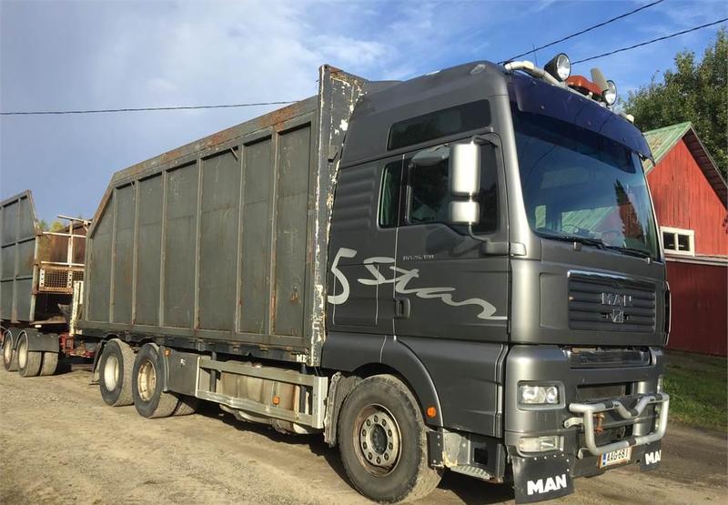 Грузовик MAN TGA 6x4