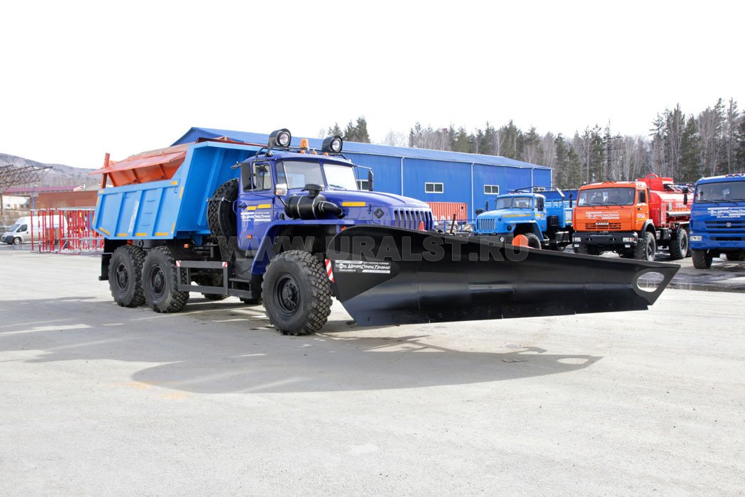 Что такое пескоразбрасыватель