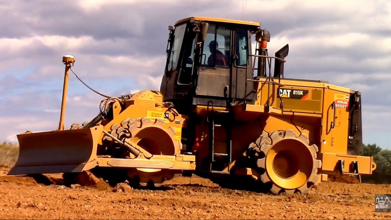 компактор Catepillar 815K