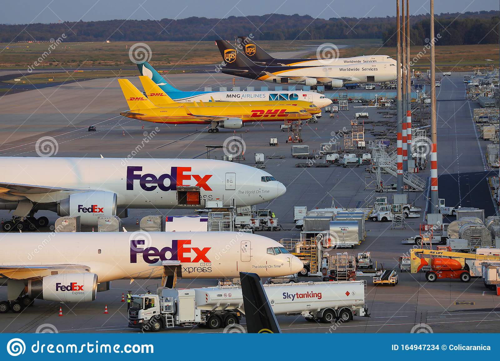 транспорт FedEx