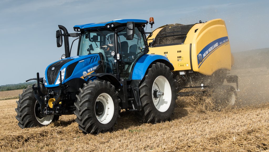 Трактор New Holland