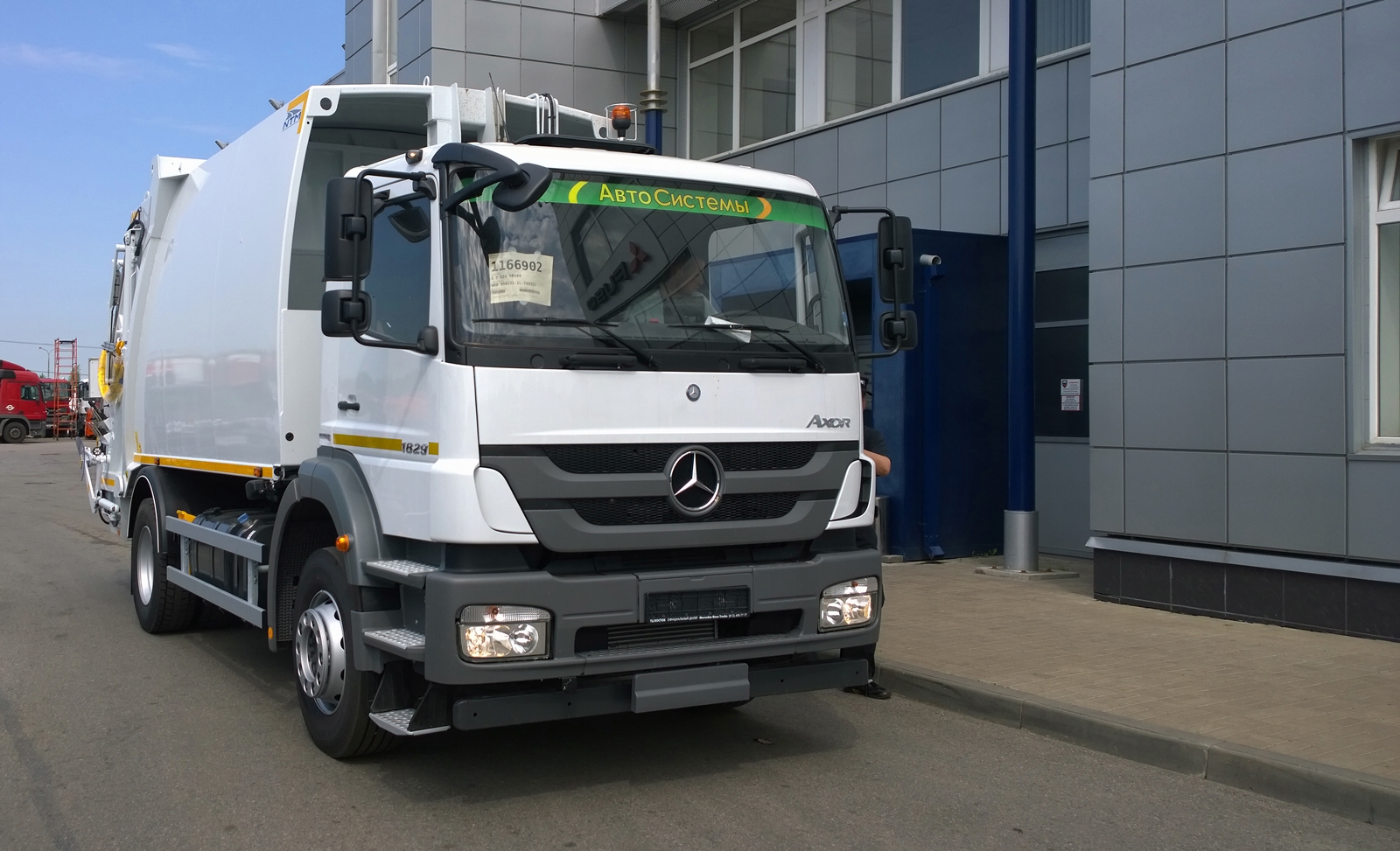 Мусоровоз Mercedes-Benz Actros 3336
