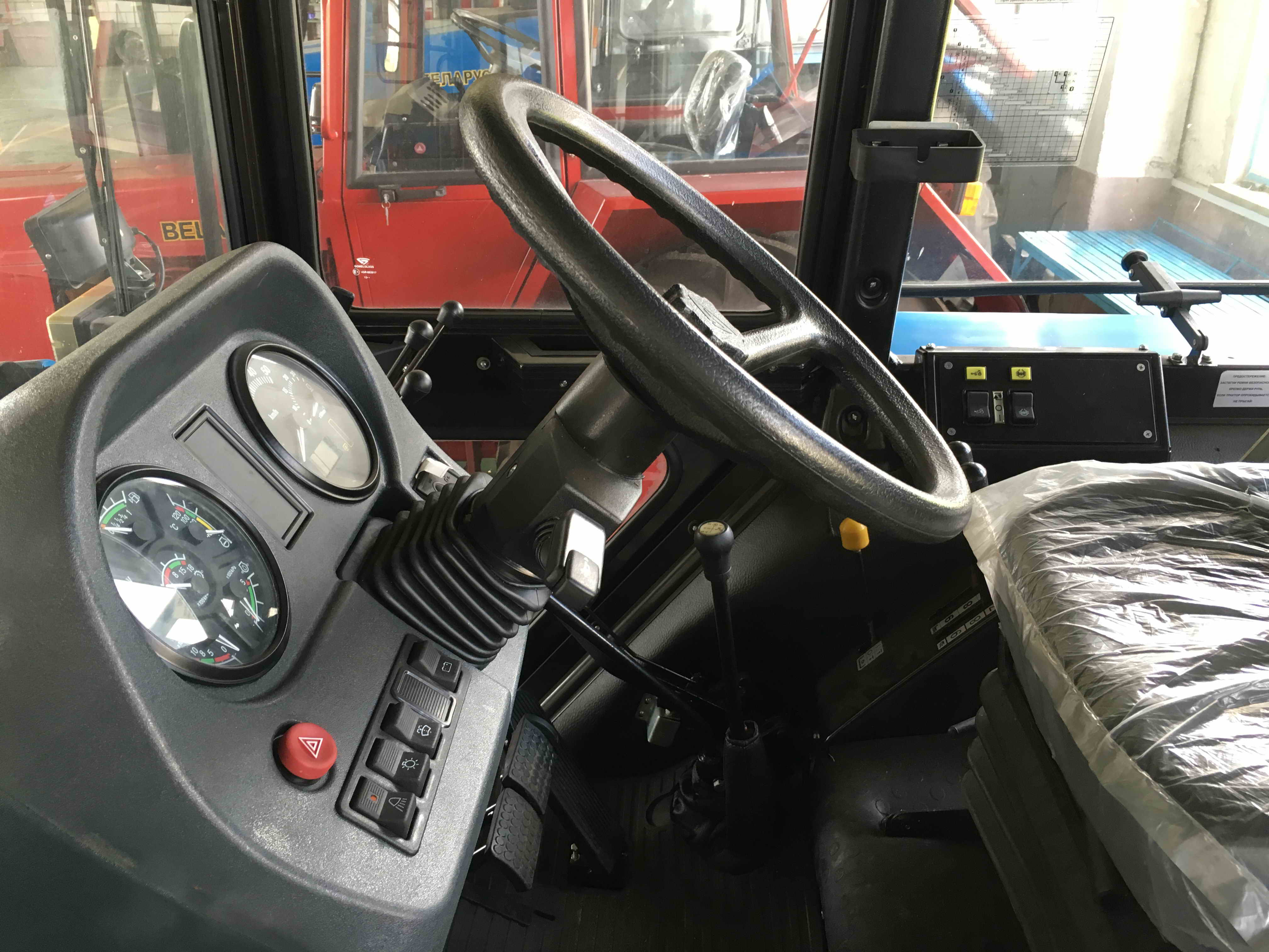 Трактор МУЛ-1221