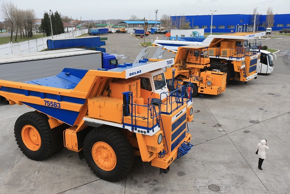 преимущества самосвалов белаз