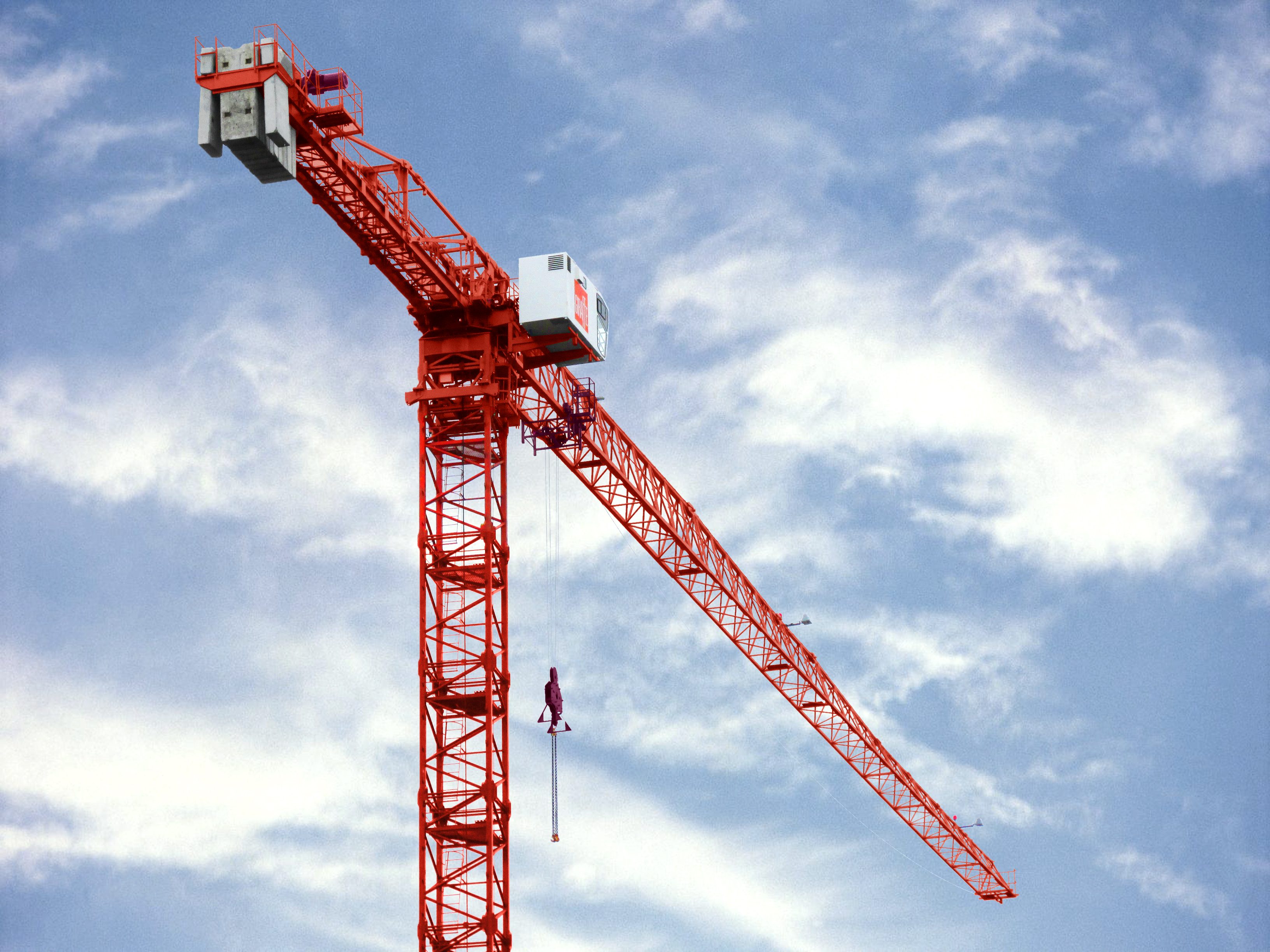 безоголовочные башенные краны