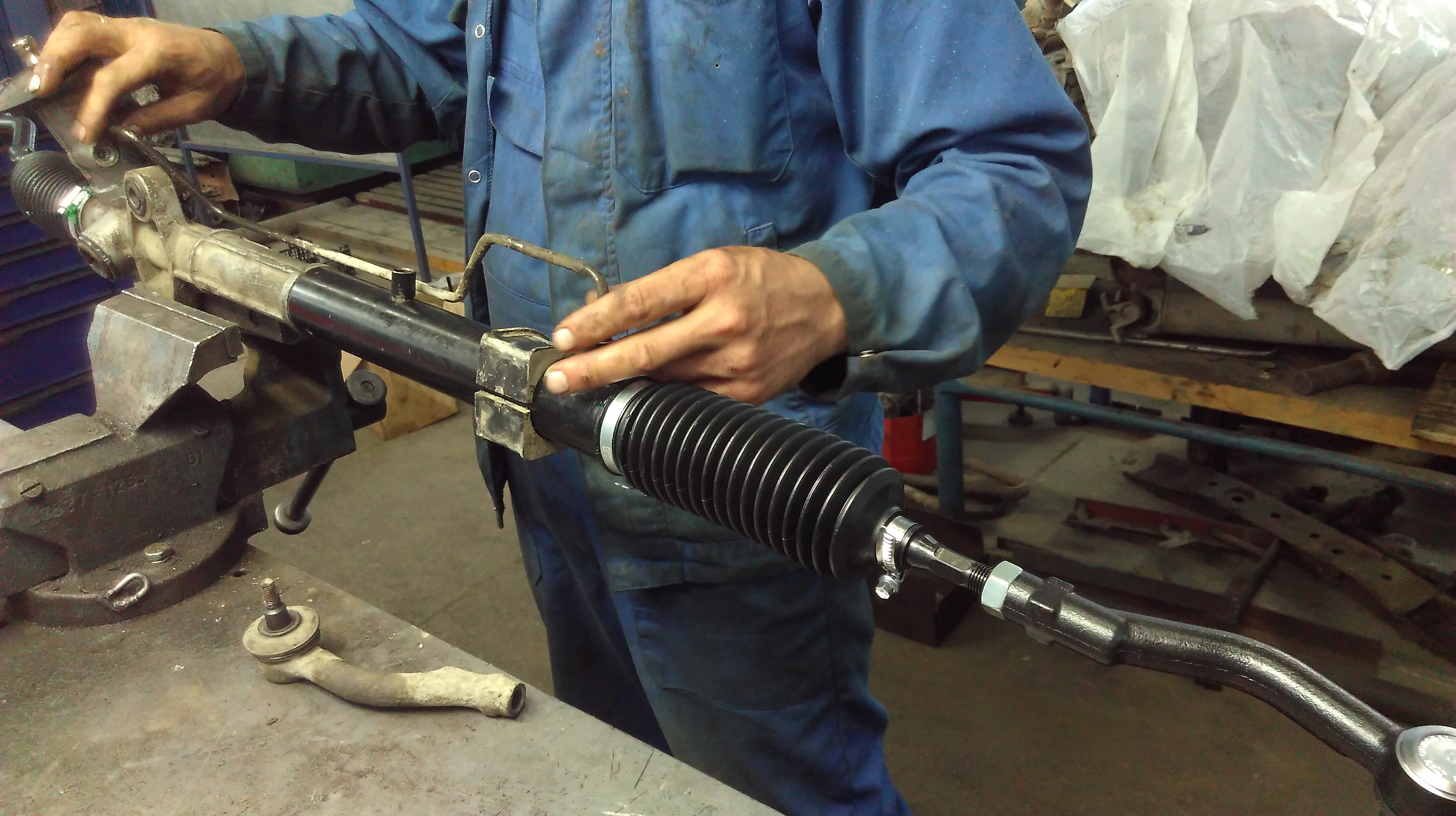 Замена рулевой рейки