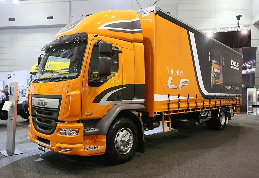 пассажирская и грузовая коммерческая техника