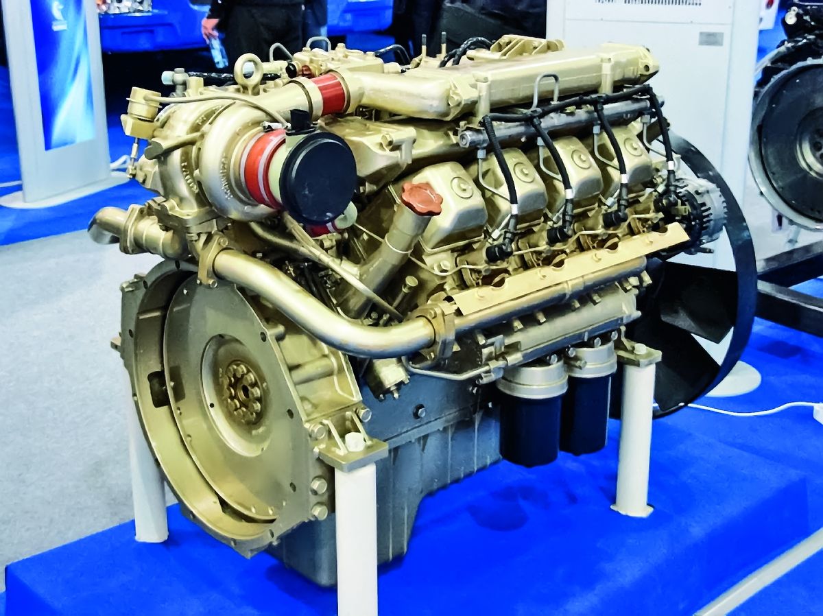 двигатель к грузовику КАМАЗ