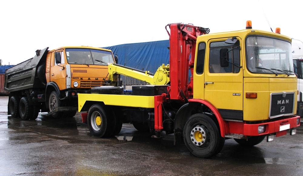 эвакуация грузовиков