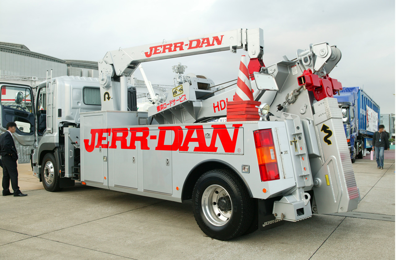 грузовые эвакуторы из США